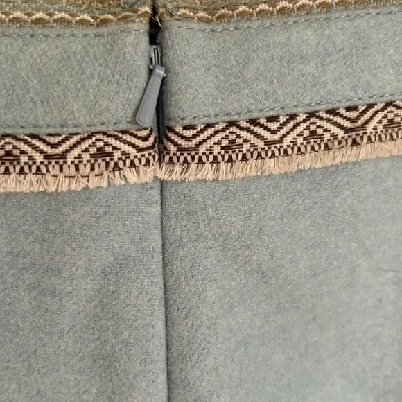 NWT Gap pale blue a line skirt size 2. Wool blend w/nordic looking trim. Lined! - Picture 13 of 15